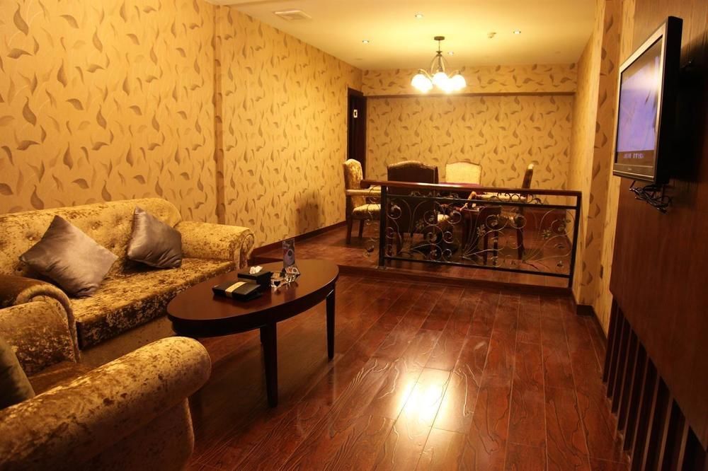 Tiancheng Holiday Hotel Nanchong Buitenkant foto
